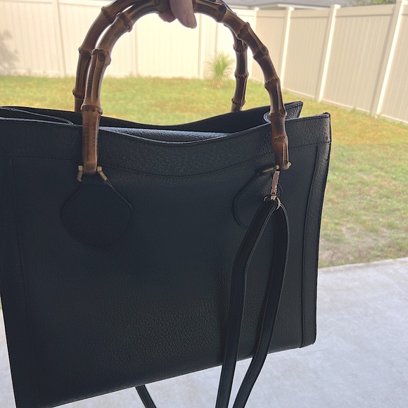 ❤️GORGEOUS VINTAGE AUTHENTIC GUCCI DIANA BLACK LEATHER BAMBOO HANDLE LEATHER - Picture 3 of 15